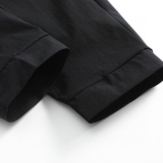Ensemble Survêtement Under Armour Homme Noir – Performance & Confort Sport