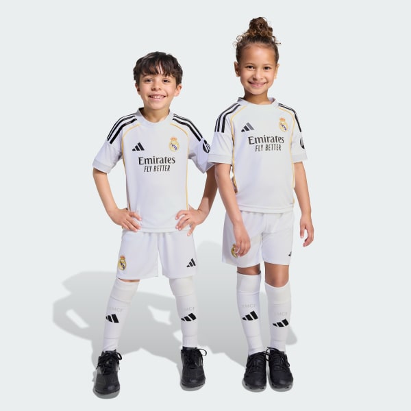 Kit Enfant Real Madrid Blanc – Officiel de 2 à 12 ans