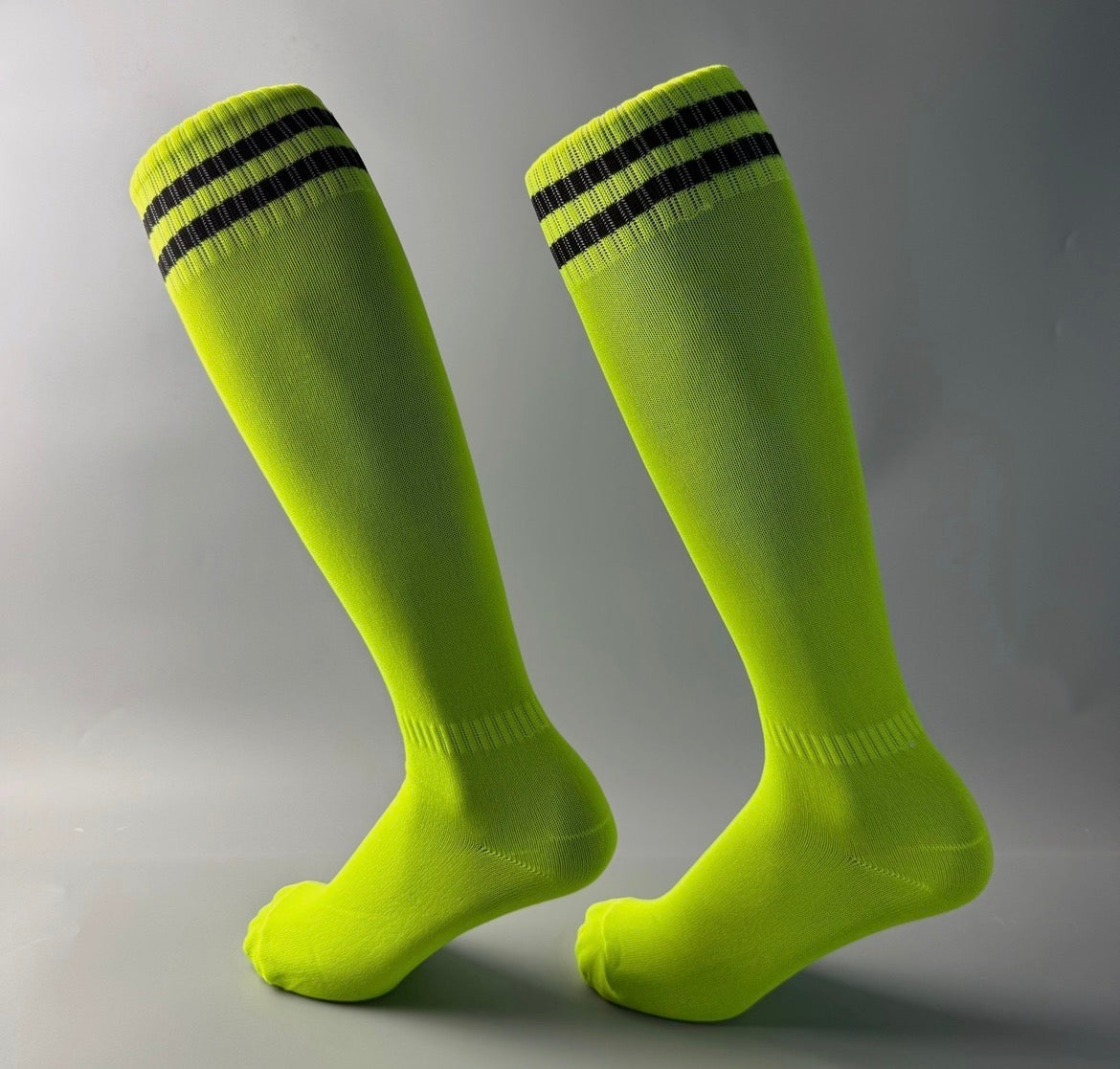 Chaussettes de Football Longues Unisexes – Anti-Glisse & Respirantes
