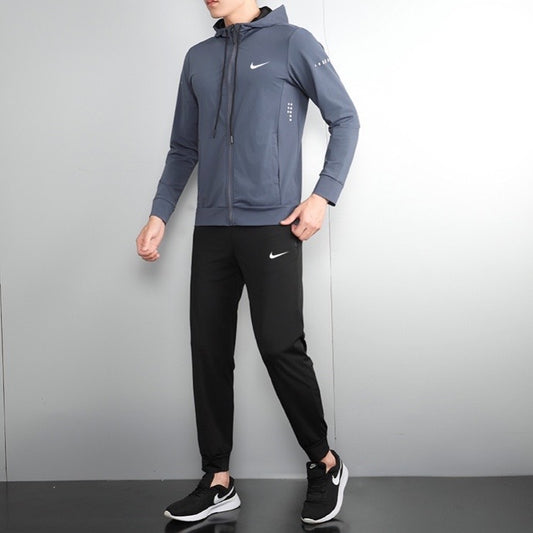 Survêtement homme noir Nike – ensemble sport avec capuche et pantalon jogging