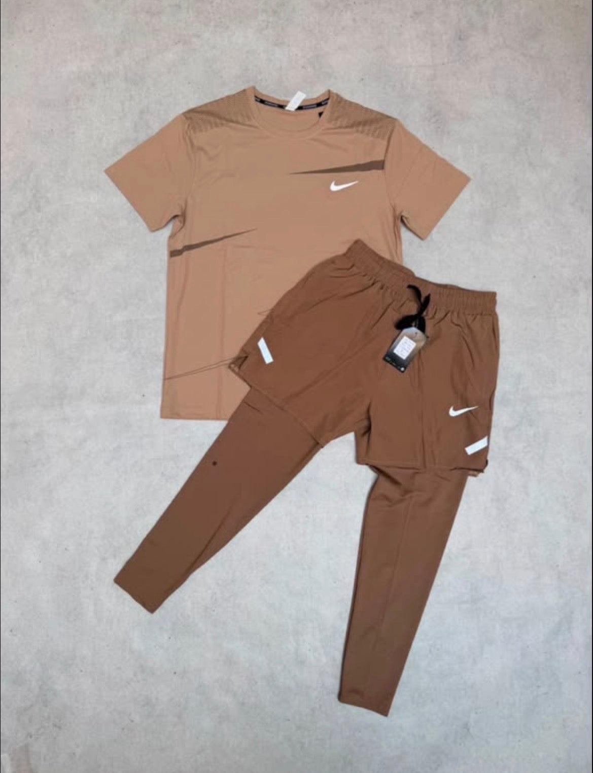 Ensemble Sport Homme 3 Pièces – T-shirt, Short & Legging