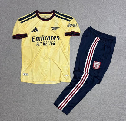 Ensemble Arsenal – Maillot + Pantalon de Survêtement 🔴⚪⚽️