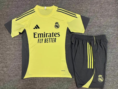 Pack Maillot + Short Real Madrid Extérieur Jaune 2025/2026 – Version Joueur ⚽🔥