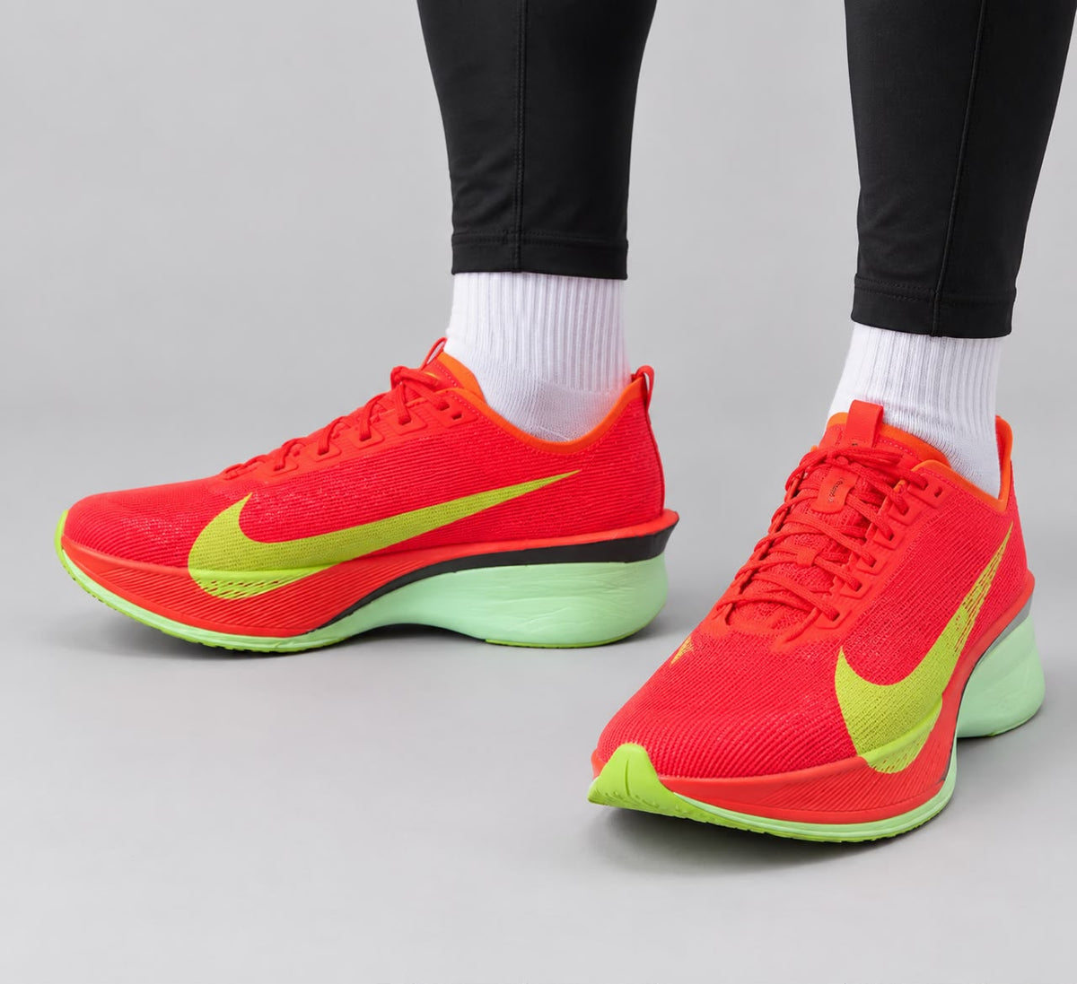 Chaussures de running Nike Zoom – Rouge fluo et vert citron | Pro Sport Sénégal