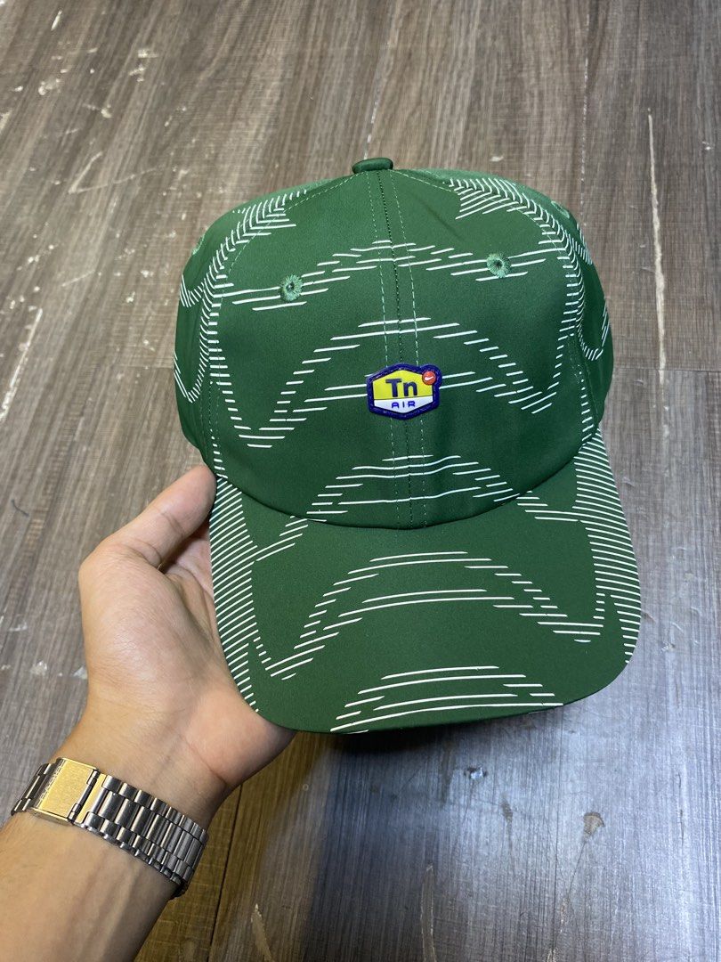 Casquette Nike Air verte à motifs blancs – Style sportif et tendance